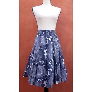 Banana Republic A-line skirt size small